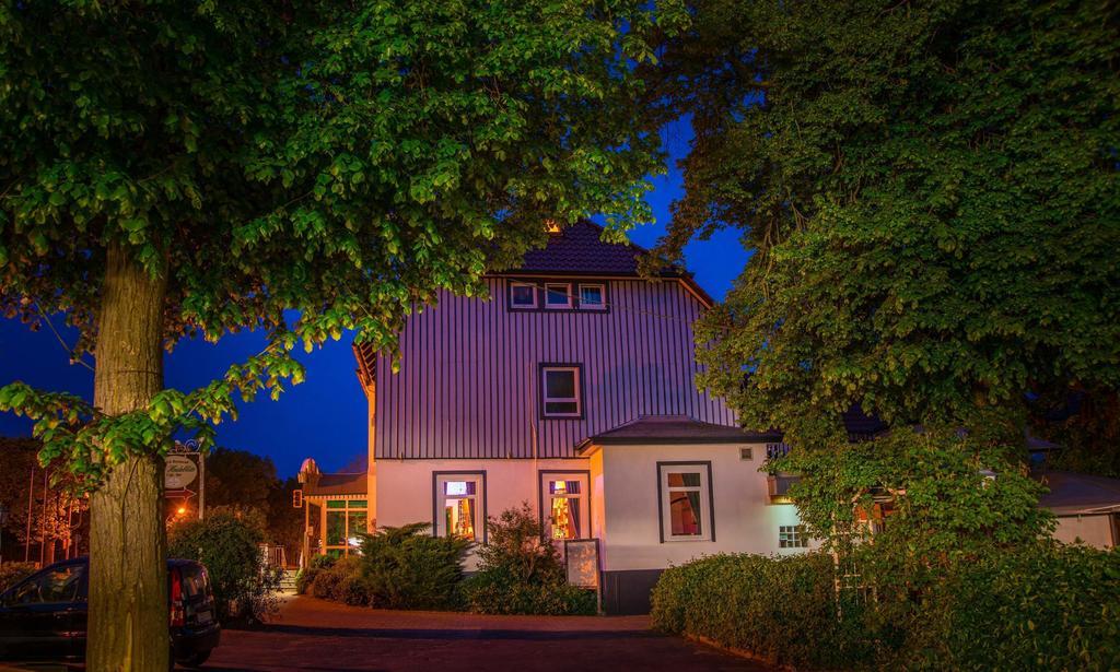 Gaestehaus Suedheide Hambühren Exteriör bild